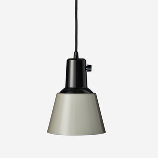 K831 Enamelled pendant light