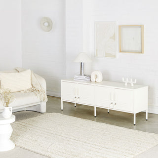 The Standard Spind-Schrank / Sideboard