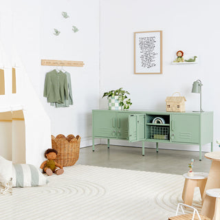 The Standard Spind-Schrank / Sideboard
