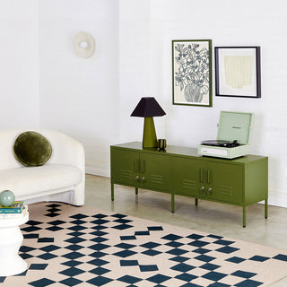 The Standard Spind-Schrank / Sideboard