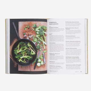 Young vegetables. 800 delicious recipes for more greens on your plate