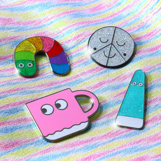 Arhoj Pin Glitter Rainbow Worm
